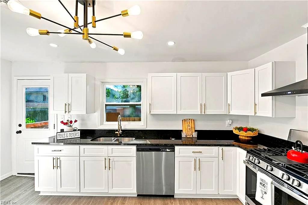 4111 Williamson St, Chesapeake — photo