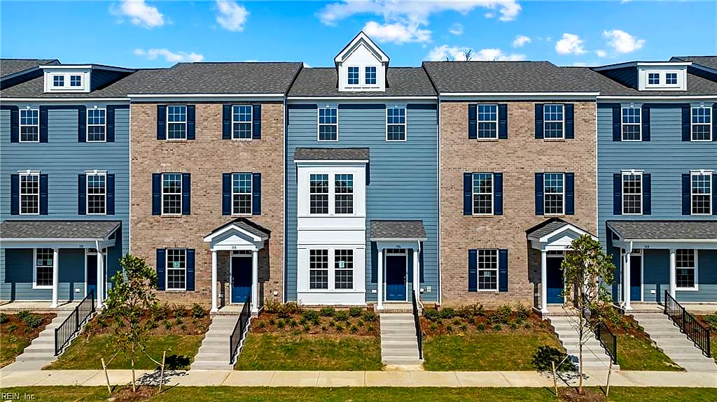 214 Freeman Dr, Hampton — photo