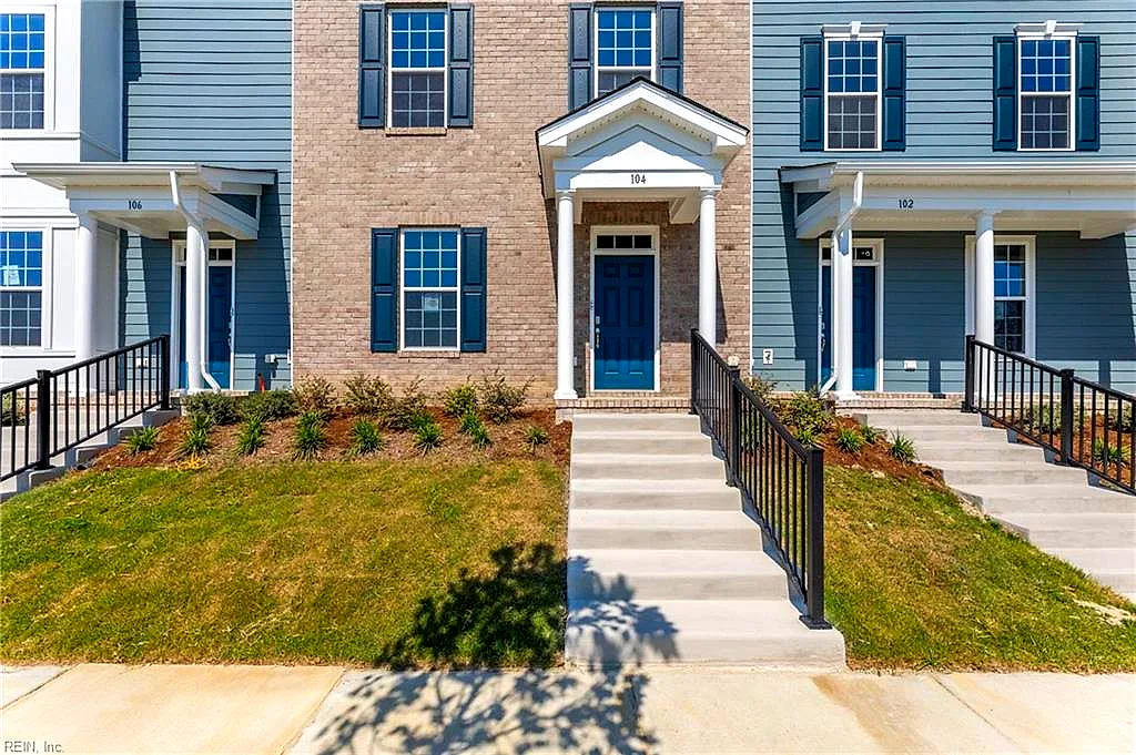 206 Freeman Dr, Hampton — photo