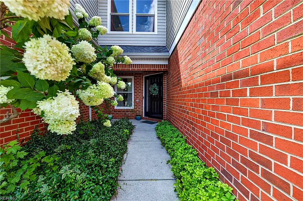 2319 Charing Cross Rd, Virginia Beach — photo