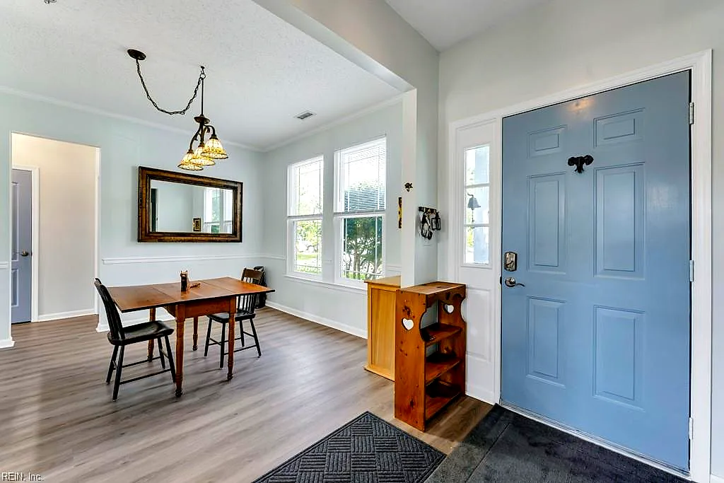 801 Winter King Ct, Chesapeake — photo