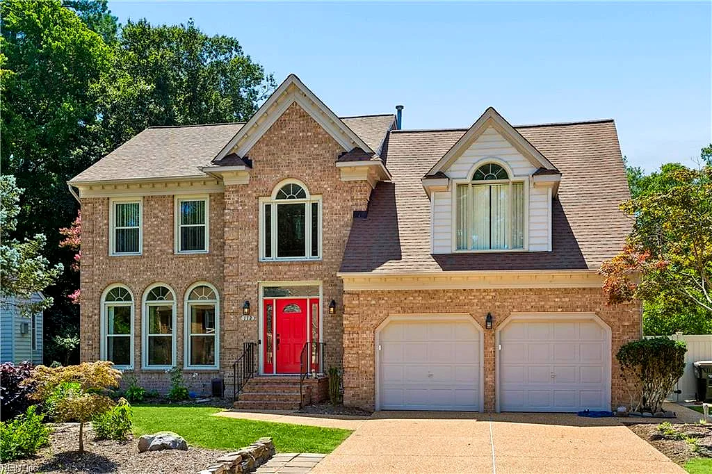 112 Jesse ST, YORKTOWN VA 23693