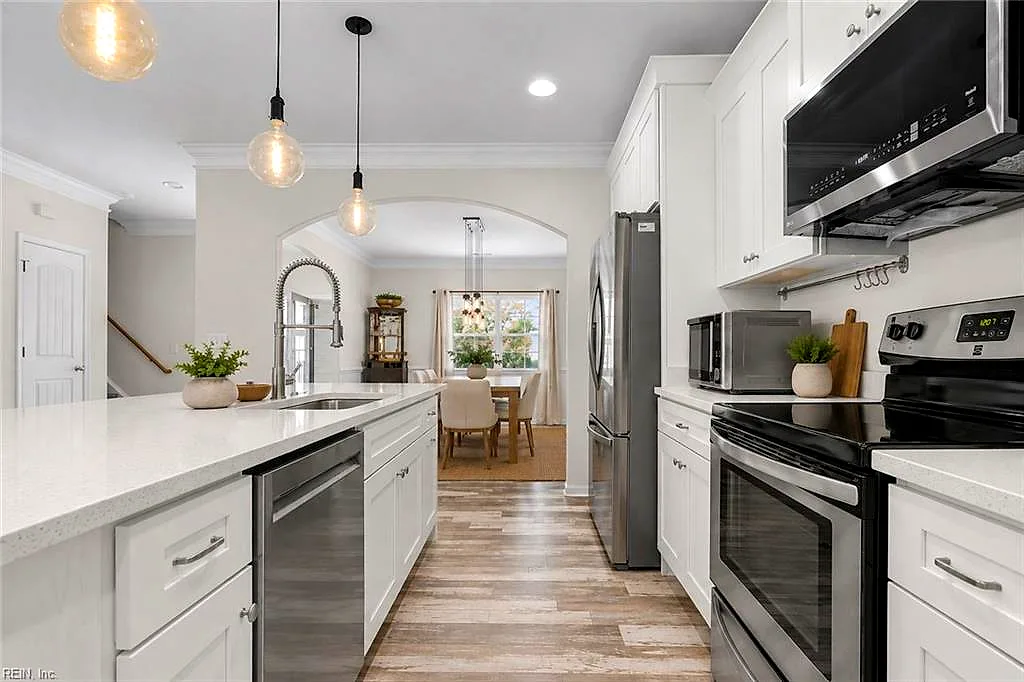 9601 Inlet Rd, Norfolk — photo