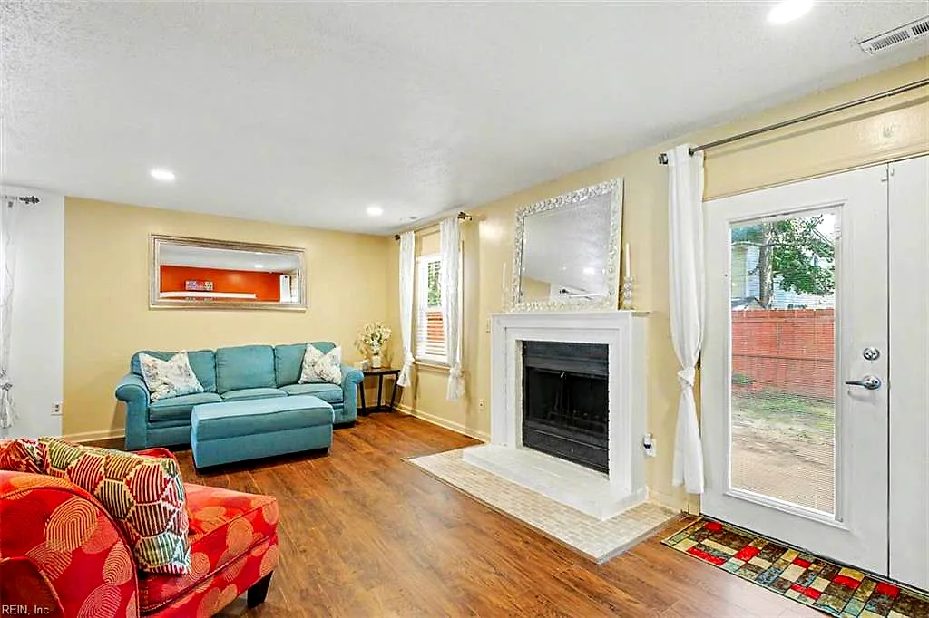 3 Seaton Cir, Chesapeake — photo
