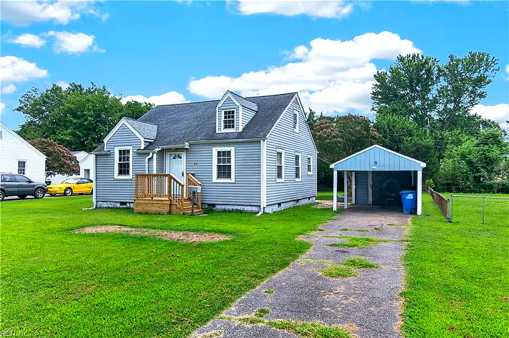 44 Davis AVE, NEWPORT NEWS VA 23601
