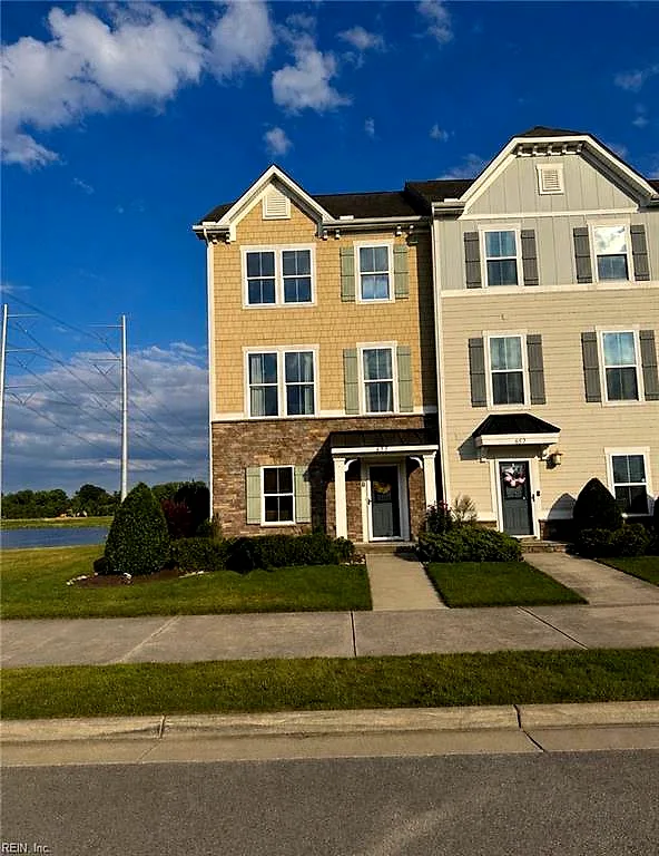 655 Mill Creek PW, CHESAPEAKE VA 23323