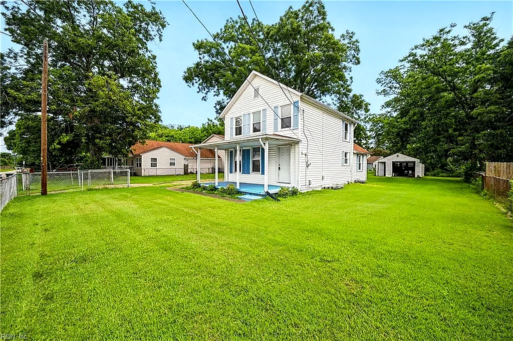 826 Pecan Point Rd Rd, Norfolk — photo