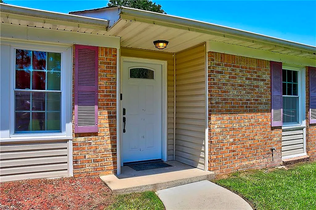3108 Bomar Dr Dr, Chesapeake — photo