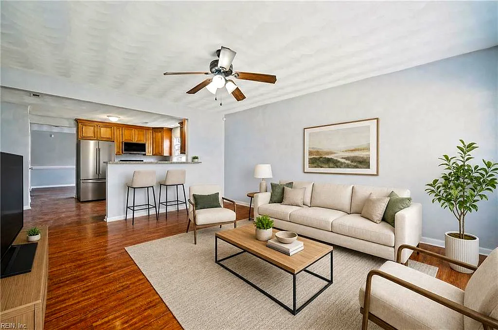 916 Hatton St, Norfolk — photo