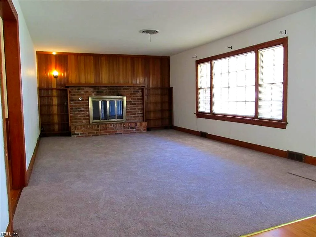 2217 Delwood Rd, Chesapeake — photo