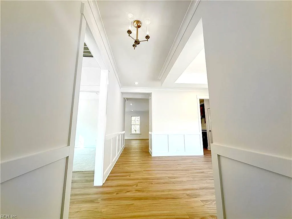 2102 Wentworth Xing, Smithfield — photo