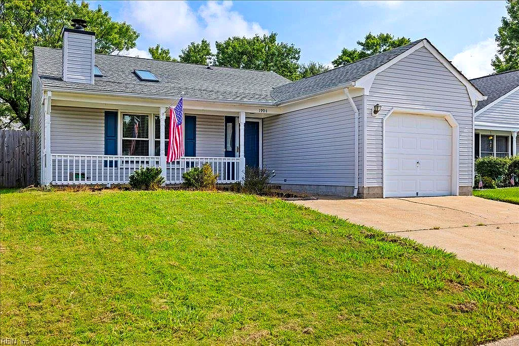 1904 Lapis LN, VIRGINIA BEACH VA 23456