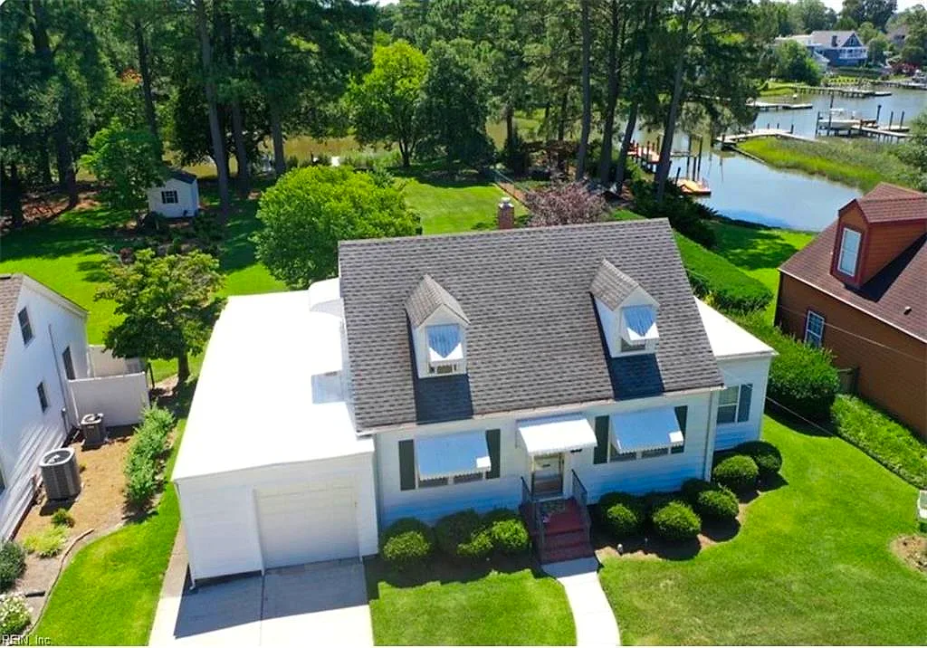 213 Regent Rd, Norfolk — photo