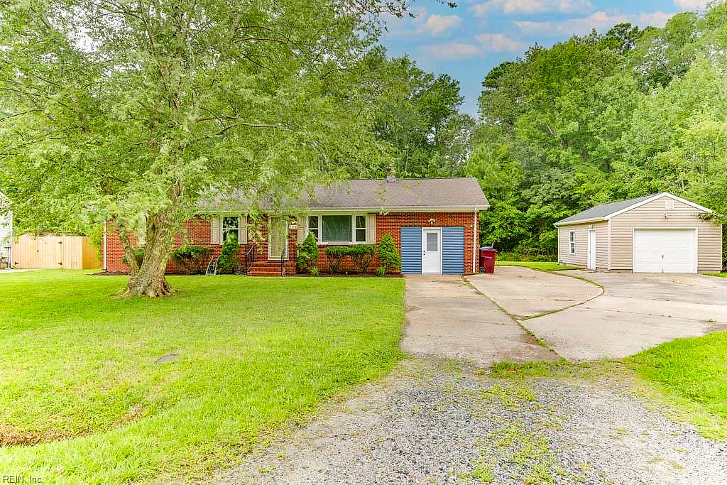 128 Mann Dr, Chesapeake — photo