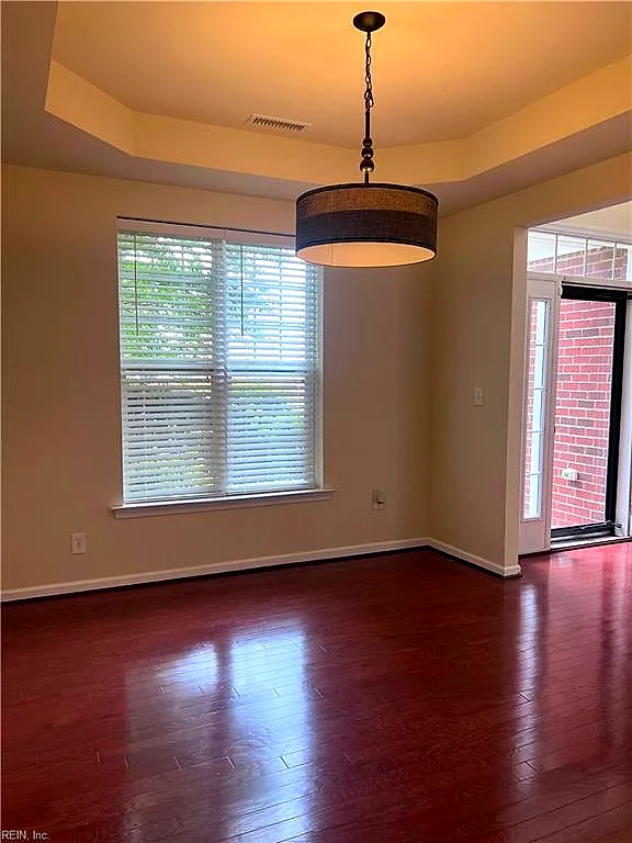 13 Hampshire Glen Pw, Hampton — photo