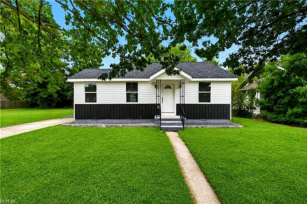 630 33rd ST, NEWPORT NEWS VA 23607