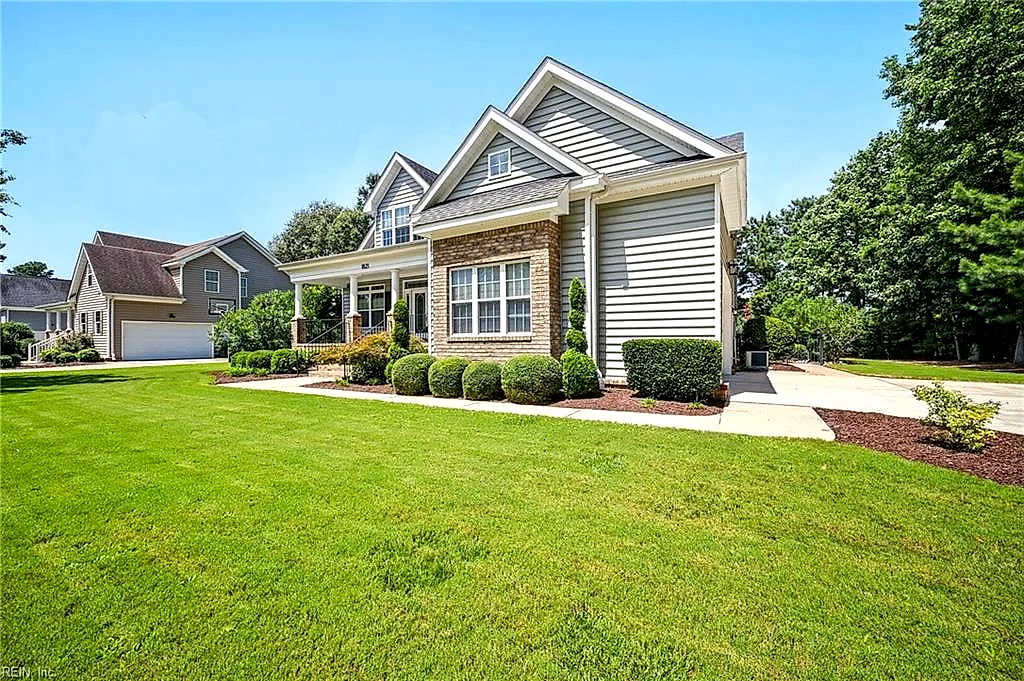 1821 Mayberry Dr, Virginia Beach — photo