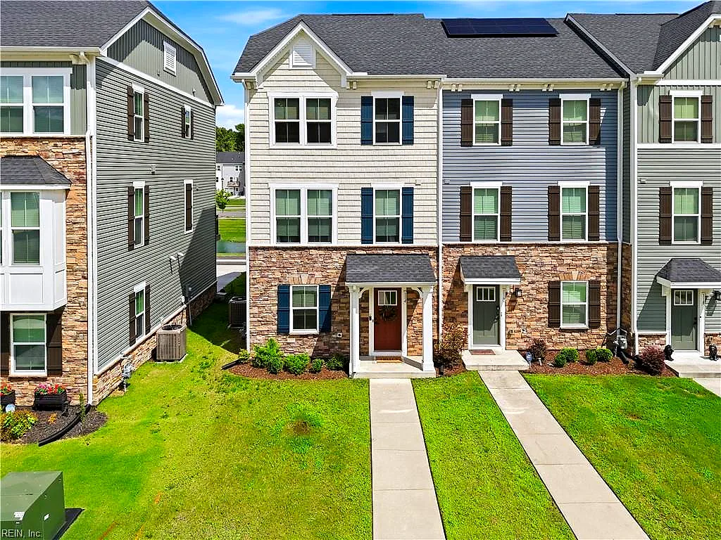 114 Fishermans Way, Poquoson — photo