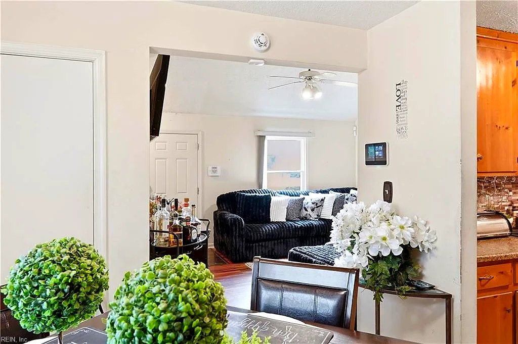 124 Sycamore Ave, Newport News — photo