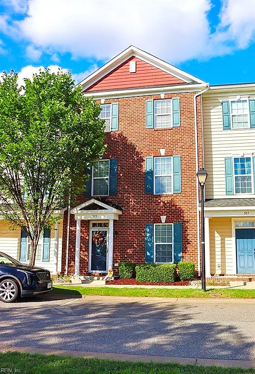 515 Waterside DR #117, HAMPTON VA 23666