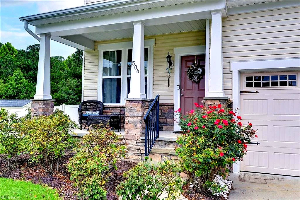 504 Whitaker Ct, Newport News — photo