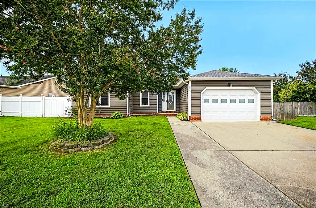 875 Dwyer RD, VIRGINIA BEACH VA 23454