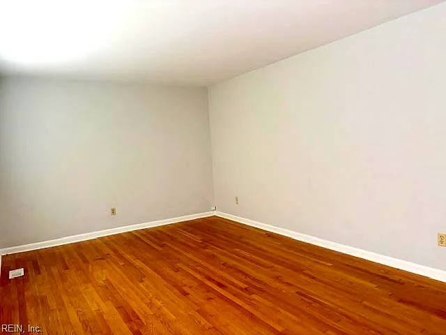 861 Cascade Dr, Newport News — photo