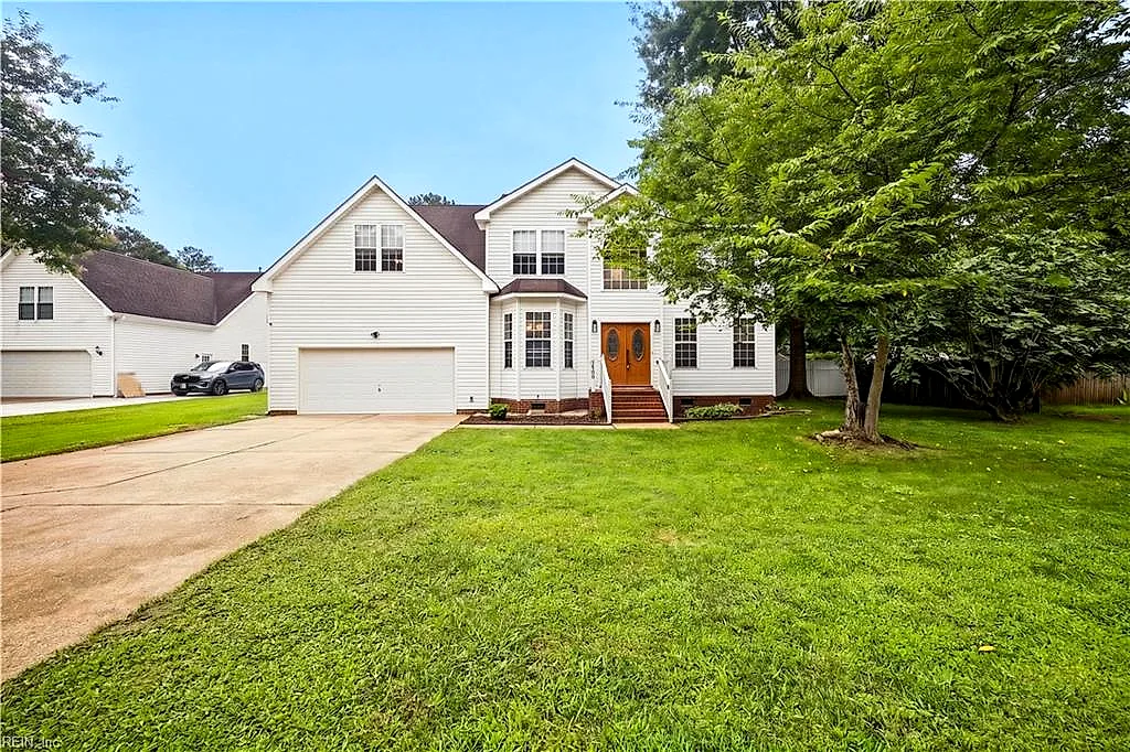 1076 Scenic BLVD, CHESAPEAKE VA 23322