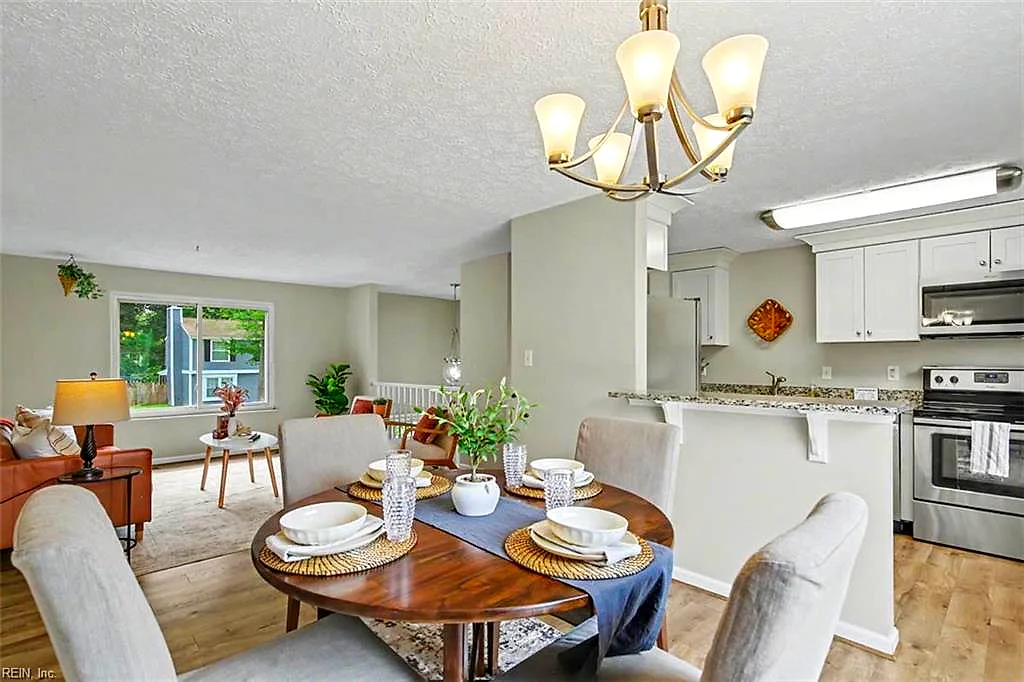 223 Charlotte Dr, Newport News — photo