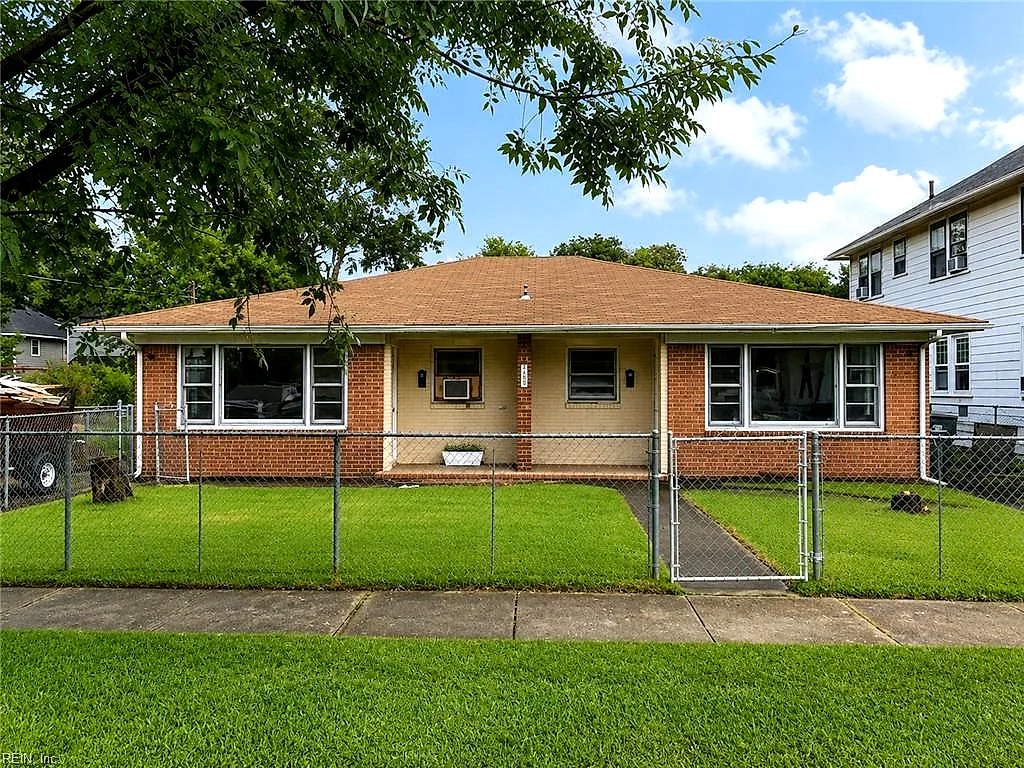 218 Glendale Ave #A, Norfolk — photo