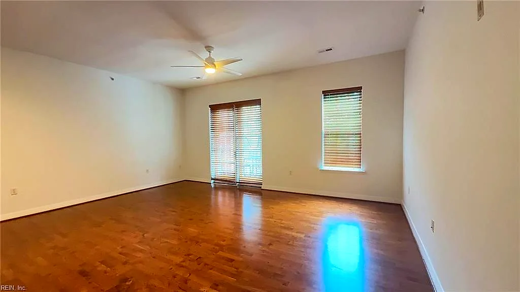 450 W Princess Anne Rd #308, Norfolk — photo