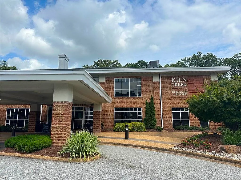983 Willbrook Rd, Newport News — photo