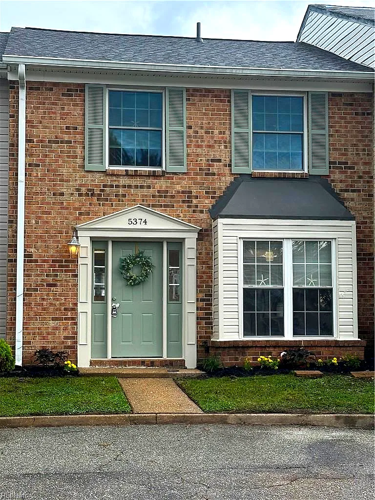 5374 Leicester CT, VIRGINIA BEACH VA 23464