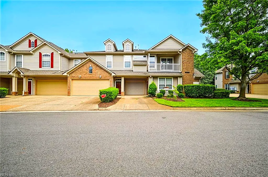 1060 Grand Oak Ln #128, Virginia Beach — photo