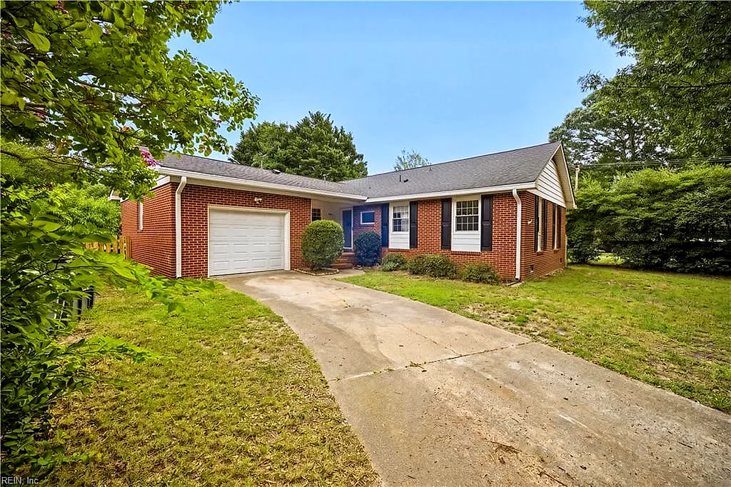 359 Eppington Cir, Hampton — photo