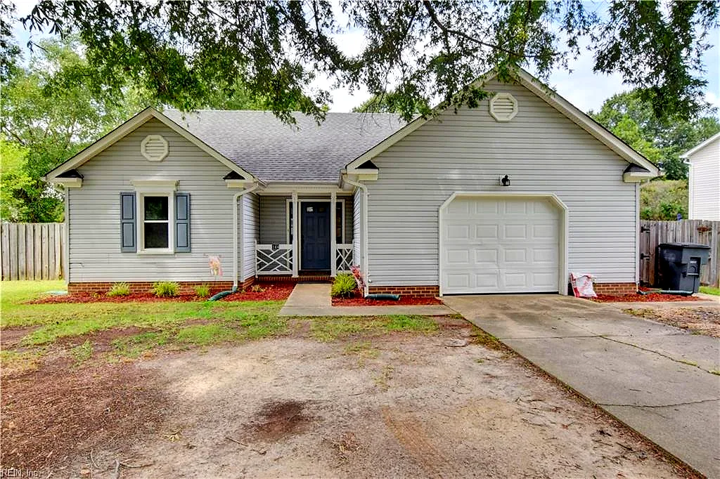 144 Lane CRES, SMITHFIELD VA 23430