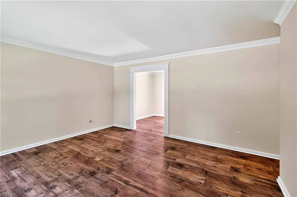 203 Robinson Dr, Newport News — photo