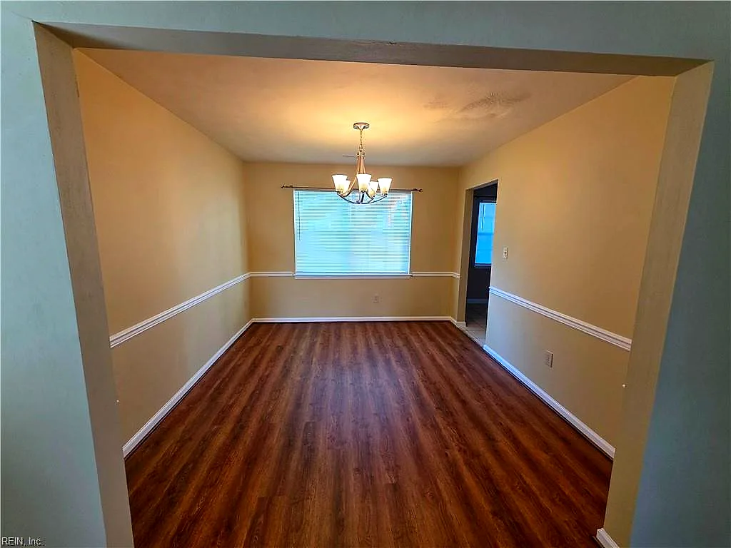 1460 Berkshire Dr, Newport News — photo