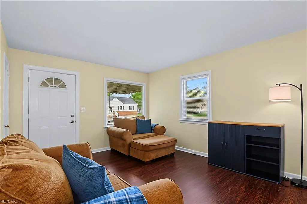 3476 Bessie St, Norfolk — photo