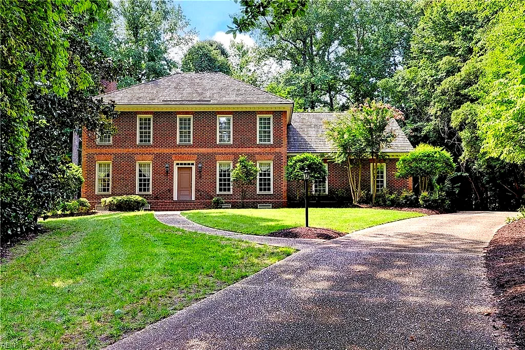 127 Woodmere CT, WILLIAMSBURG VA 23185