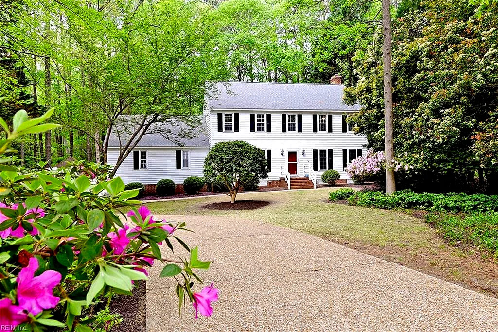 109 Daingerfield RD, WILLIAMSBURG VA 23185