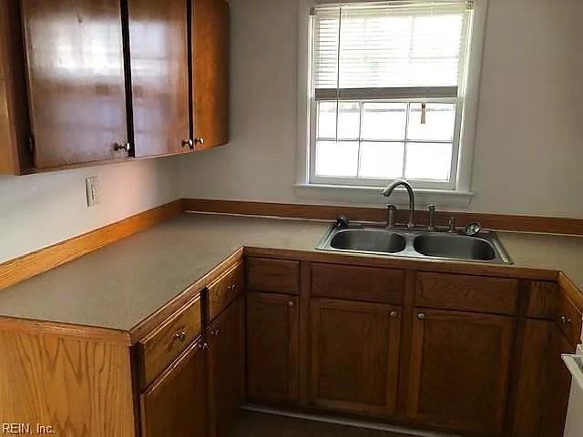 311 North St #5, Portsmouth — photo