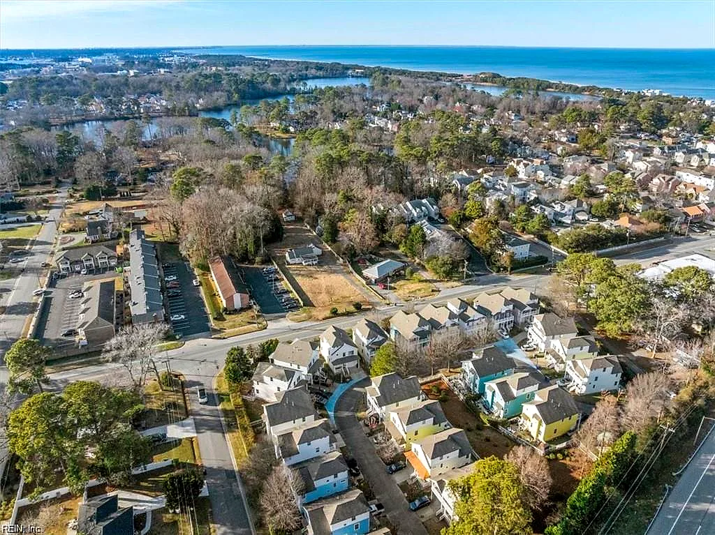 2441 Tranquility Ln, Virginia Beach — photo