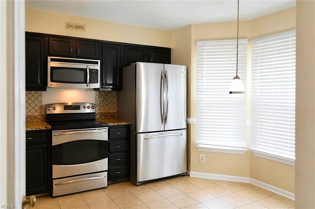 4842 Ledura Rd, Virginia Beach — photo