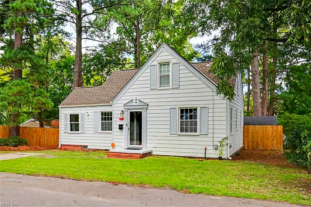 3347 Clark Cir CIR, NORFOLK VA 23509