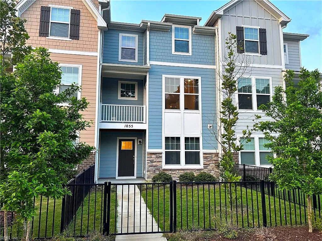 1055 Butte LN, CHESAPEAKE VA 23320