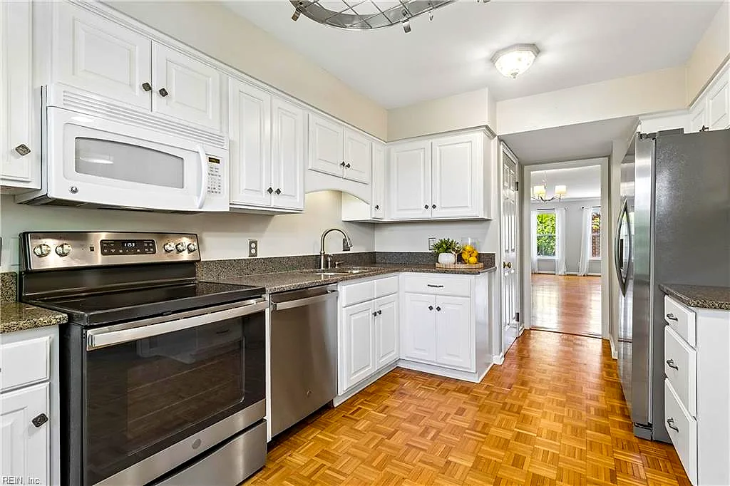 305 Shirley Ave, Norfolk — photo