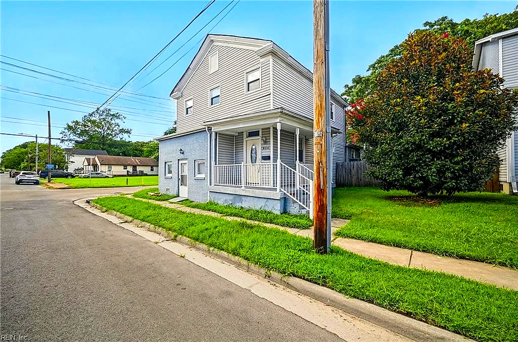 834 Lincoln St, Portsmouth — photo