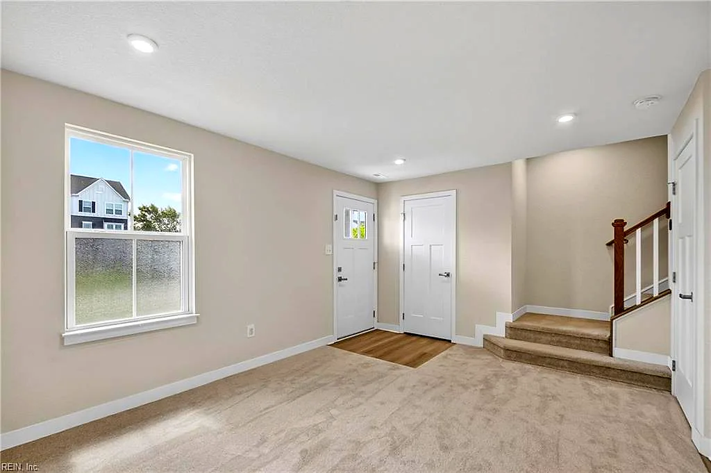 208 Fost Blvd, Moyock — photo