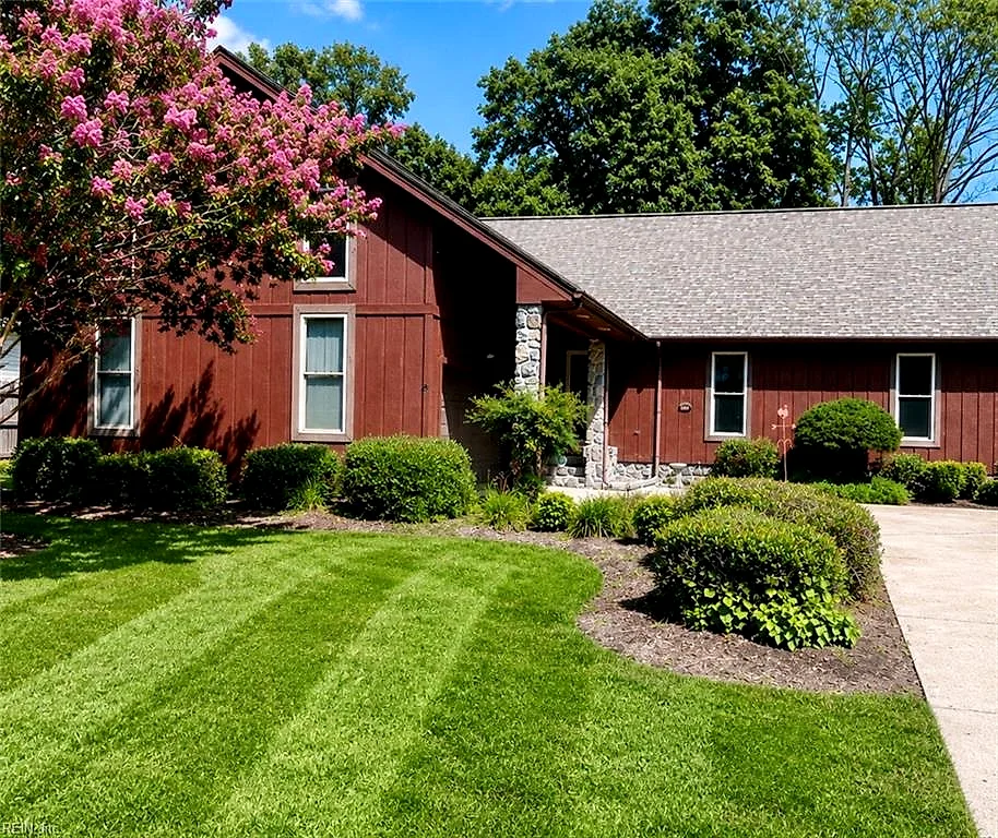 1132 Kittery Dr, Virginia Beach — photo